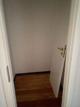 AK am Ende des Flures - 