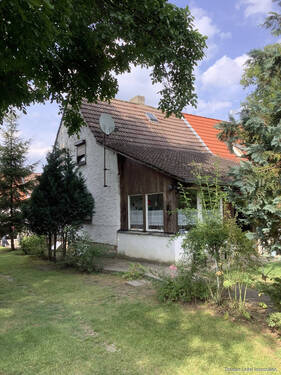 Ansicht mit Anbau Rückseite - 3 Zimmer Doppelhaushälfte zum Kaufen in Gröningen / Heynburg