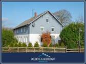 Titelfoto - Großes Einfamilienhaus mit Einliegerwohnung im Herzen von Schenefeld b. Itzehoe