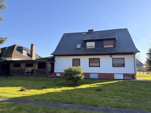 Ansicht Terrasse hinten - 6 Zimmer Einfamilienhaus in Rosengarten