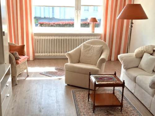 Schlafzimmer zum Balkon - Etagenwohnung mit 102,00 m&sup2; in Scharbeutz zur Miete