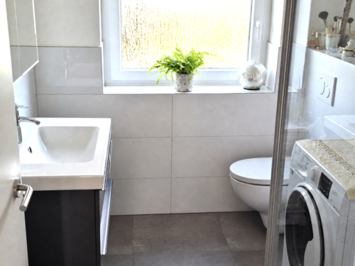 Schickes Badezimmer - 