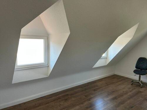 Wohnzimmer - 2 Zimmer Etagenwohnung zur Miete in Dietzenbach