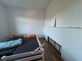 Schlafzimmer mit Betten - 