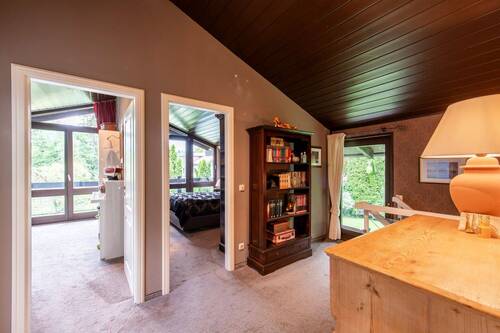 Diele mit Blick Richtung Schlafzimmer - 