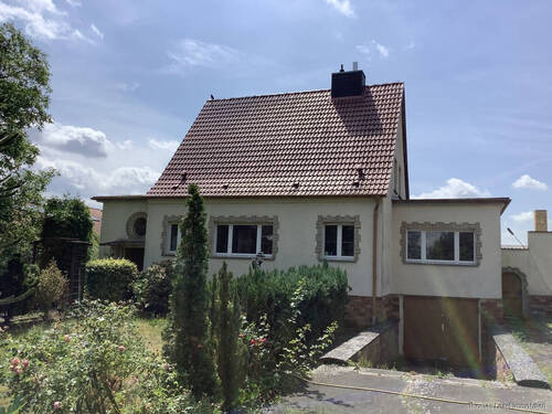 Straßenansicht - 5 Zimmer Einfamilienhaus in Tangerhütte