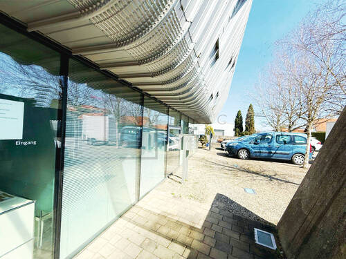 Eingang - Büro mit 198,00 m&sup2; in Mittelbiberach zur Miete
