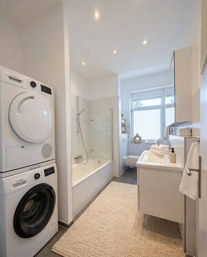 Bild 3 - 4 Zimmer Etagenwohnung in Saarbrücken