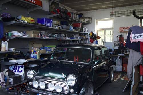 Garage - 