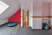 Schlafzimmer II DG - 