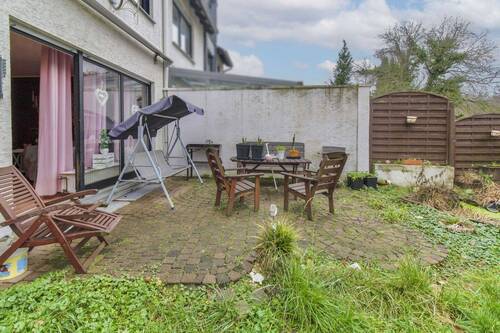 Terrasse - 6 Zimmer Reihenendhaus in Solingen