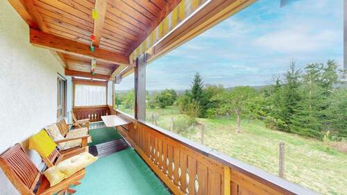 Balkon EG mit Blick in's Grüne - 5 Zimmer Einfamilienhaus in Lohr am Main