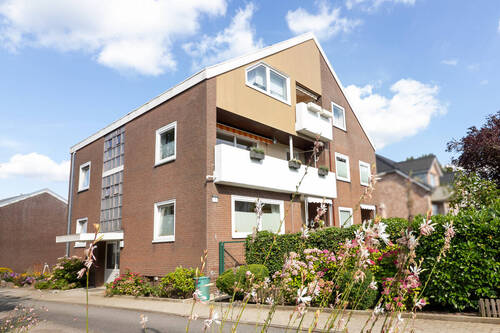 Straßenansicht Haus 1 - 