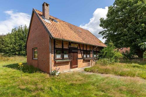 Außenansicht Nebengebäude - 