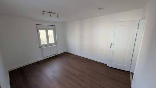 Schlafzimmer - 3 Zimmer Etagenwohnung in Ditzingen