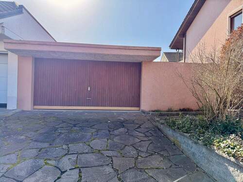 Große Doppelgarage - 