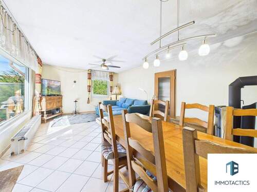 Wohnzimmer - Einfamilienhaus mit 88,00 m&sup2; in Bad Kreuznach zum Kaufen