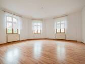 Wohnzimmer a - +++Helle 120 m² Wohnung mit Wohlfühlatmosphäre, Einbauküche, Gäste-WC+++
