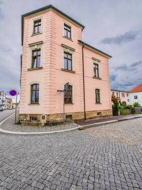 Vorderansicht - 5 Zimmer Etagenwohnung zur Miete in Neustadt