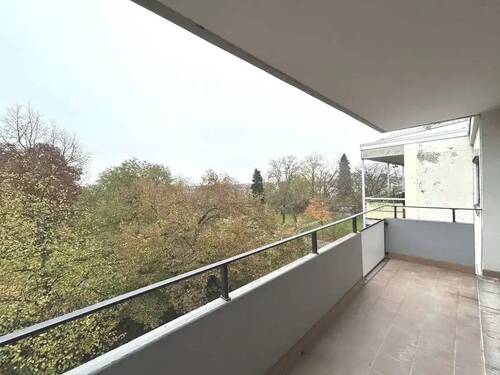 Balkon - 4 Zimmer Etagenwohnung zur Miete in Lampertheim