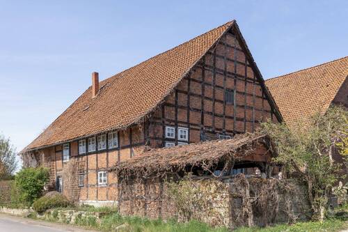 Außenansicht - 4 Zimmer Bauernhaus, Landhaus zum Kaufen in Apelern