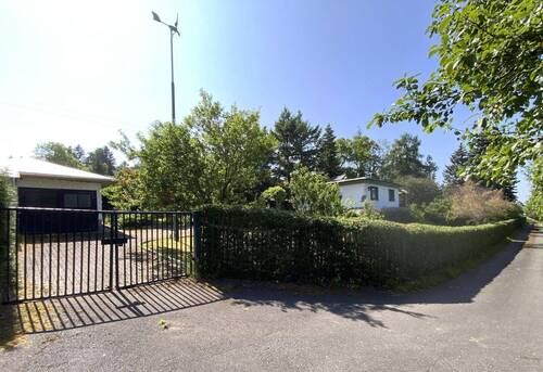 Grundstück mit Zufahrt - 3 Zimmer Bungalow in Saalfeld