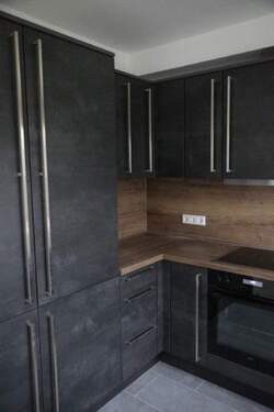 Hochwertige, neue Einbauküche - 