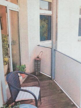 Balkon - Etagenwohnung mit 81,30 m&sup2; in Magdeburg zur Miete