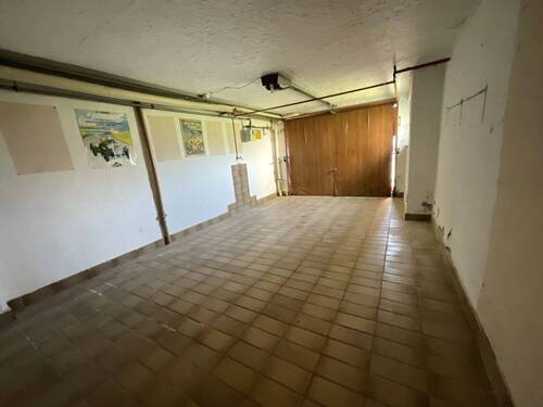 Garage - 