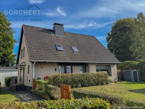 Bild 1 - Heizung bereits modernisiert - vermietetes Zweifamilienhaus zu verkaufen