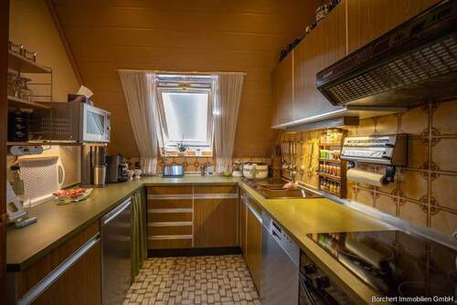 Küche DG - 7 Zimmer Mehrfamilienhaus, Wohnhaus in Ellerau