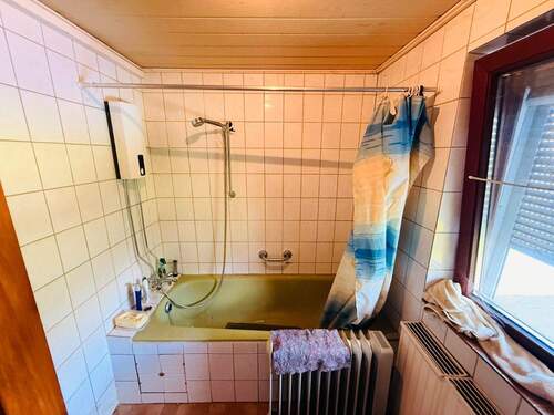 26 Badezimmer 1.OG - 