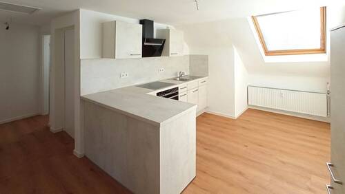 Küche und Diele - 3 Zimmer Etagenwohnung in Fritzlar