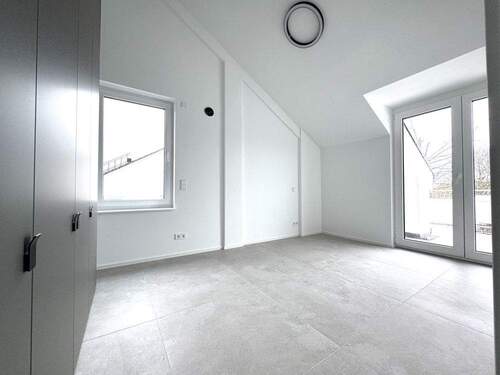 Schlafzimmer - 2 Zimmer Etagenwohnung in Esslingen am Neckar