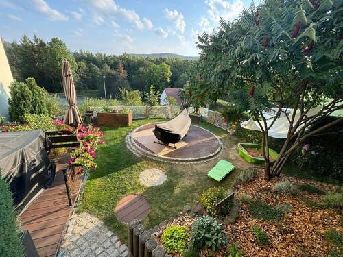 Terrasse und Garten - 