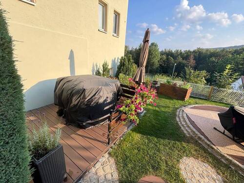 Terrasse und Garten - 