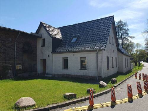 Außenansicht - 6 Zimmer Einfamilienhaus zum Kaufen in Bad Schmiedeberg