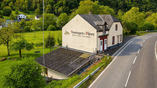 Außenansicht - 1 Zimmer Mehrfamilienhaus, Wohnhaus in Neumagen-Dhron / Dhron