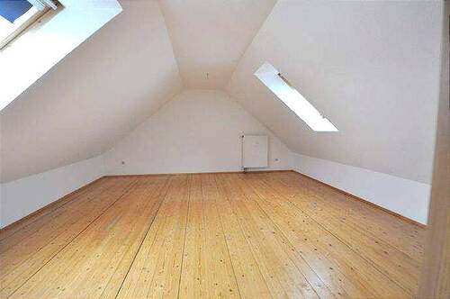Schlafzimmer DG - 