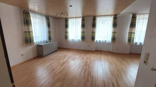 Wohn- und Esszimmer - Einfamilienhaus mit 132,00 m² in Kippenheim zum Kaufen