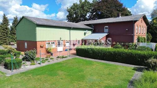 V9248 - 5 Zimmer Mehrfamilienhaus, Wohnhaus in Hartenholm / Voßhöhlen