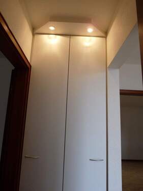 EG Dieleneinbauschrank - 