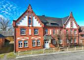 ...mit Bogenfenstern architektonisch abgestimmt - Haus in Arendsee - 394.000,00&nbsp;EUR Kaufpreis, ca.&nbsp; 409,00&nbsp;m&sup2;&nbsp;Wohnfl&auml;che