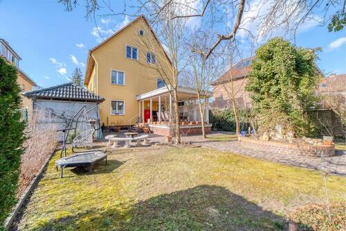 Gartenbereich am Haus - 