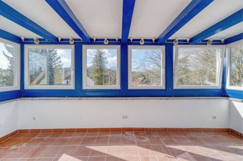 Heller Wintergarten - Einfamilienhaus mit 280,00 m&sup2; in Berlin zum Kaufen