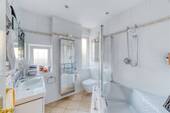 Bad mit Tageslicht - 
