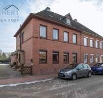 Große Doppelhaushälfte mit Potenzial zentral in Barmstedt