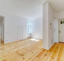 Stilvolle 2-Zimmer-Altbauwohnung mit Balkon und Stuck nahe Schloßstraße - Berlin Steglitz
