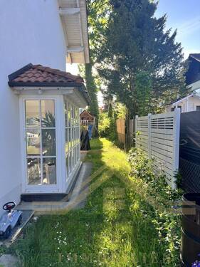 Seitlicher Gartenzugang - 