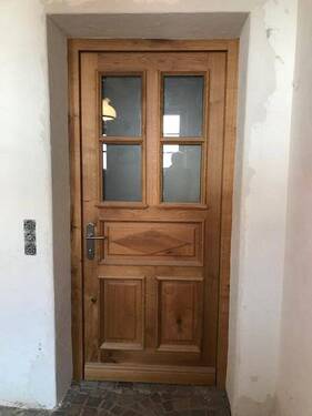 Wohnungseingang - 2 Zimmer Etagenwohnung zur Miete in Altenmarkt a. d. Alz